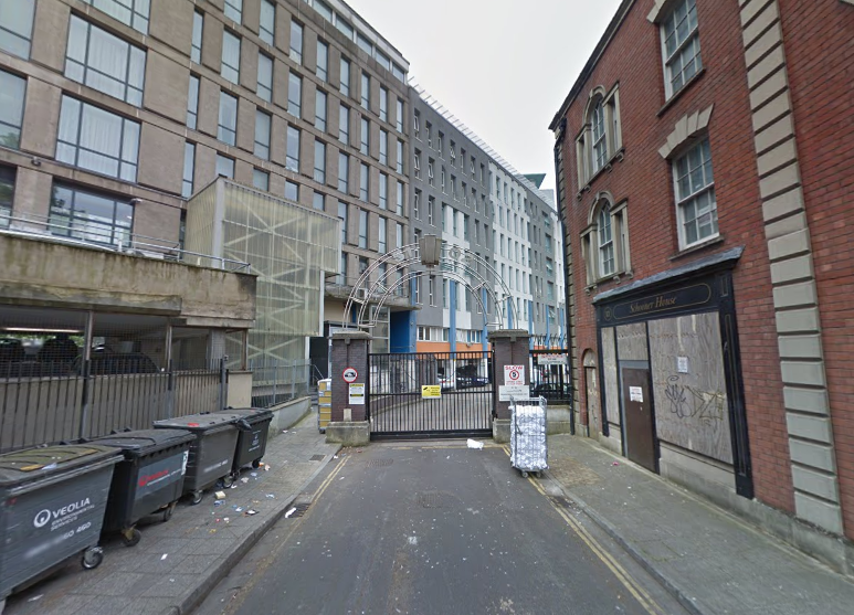177987358351.02ApartmentsBS13LYgates.PNG